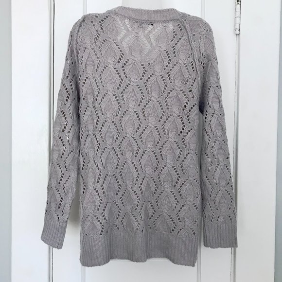 Grey Pointelle Sweater Sz L - Picture 5 of 9